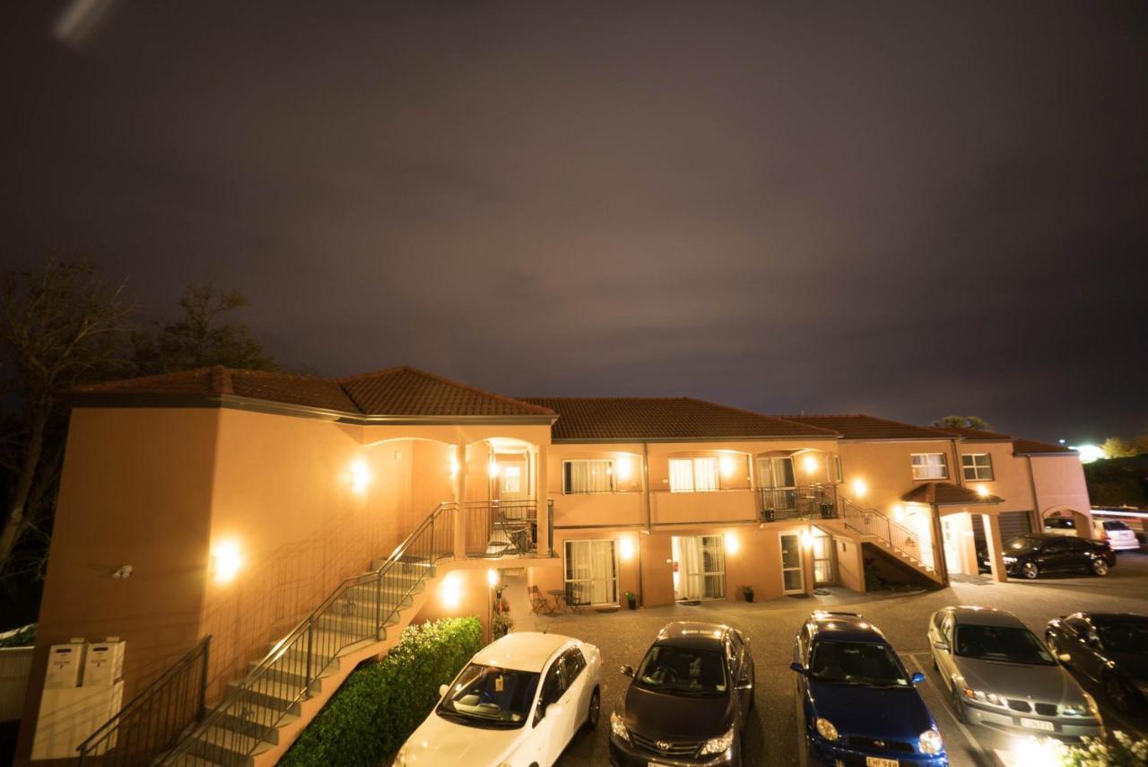 Kings Of Riccarton Motel With Airport Shuttle Service Christchurch Exteriér fotografie