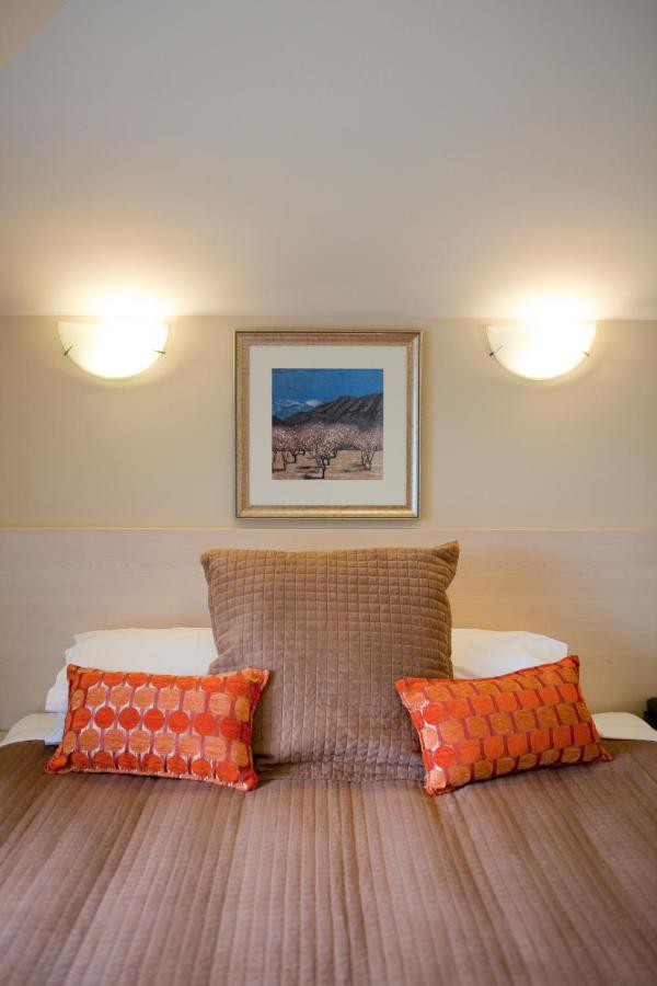 Kings Of Riccarton Motel With Airport Shuttle Service Christchurch Exteriér fotografie